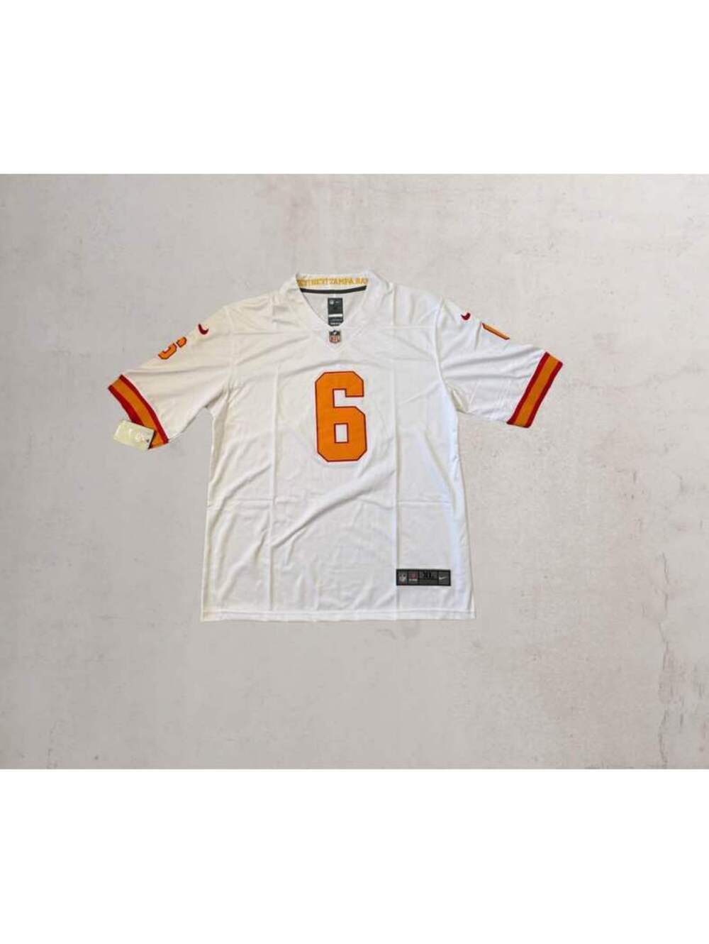 Nike Tampa Bay Buccaneers Baker Mayfield Creamsicle Throwback Jersey XL